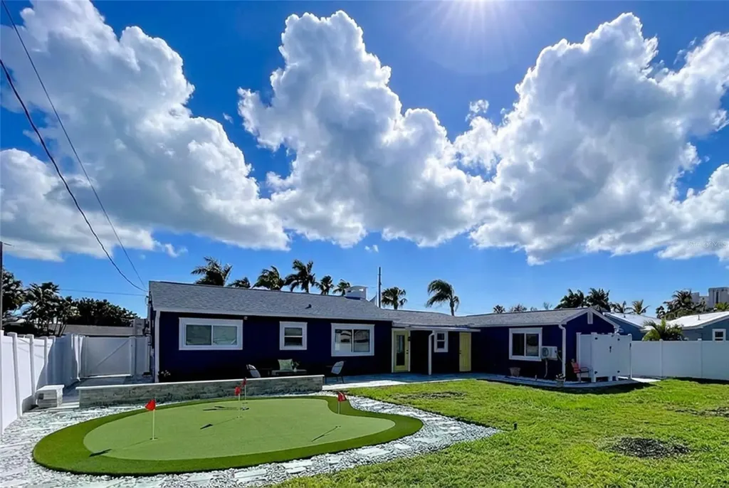 220 40th Avenue St Pete Beach FL 33706