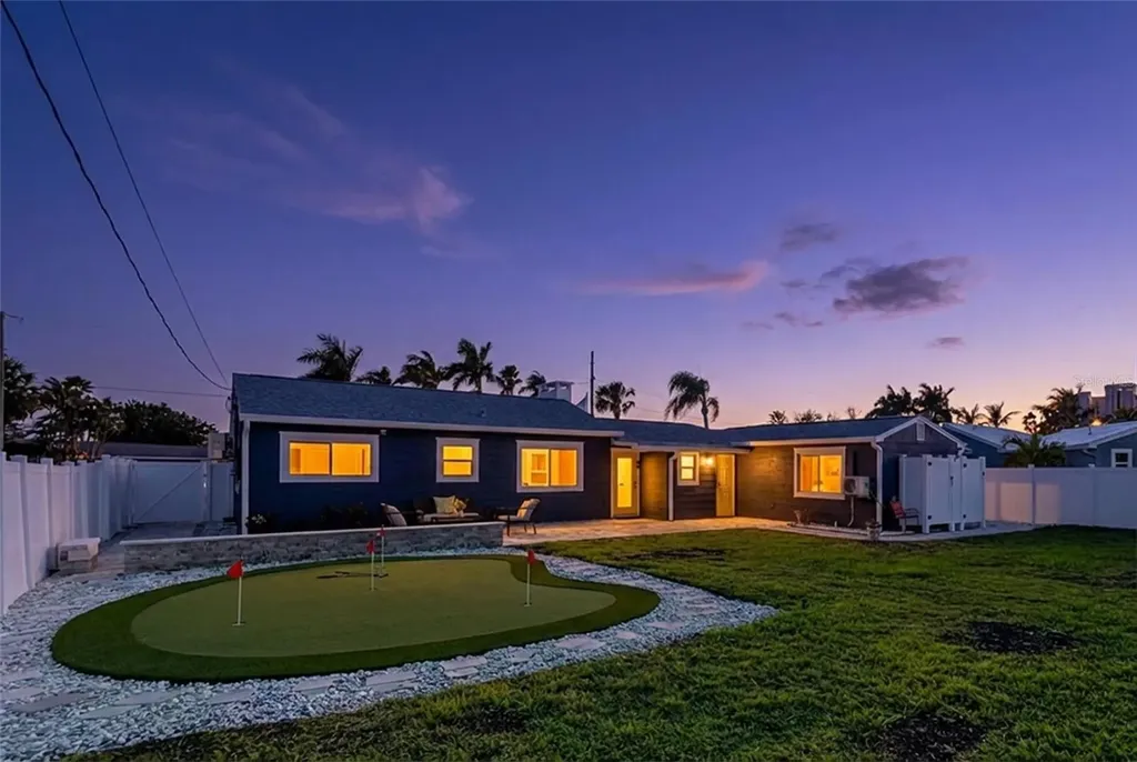 220 40th Avenue St Pete Beach FL 33706