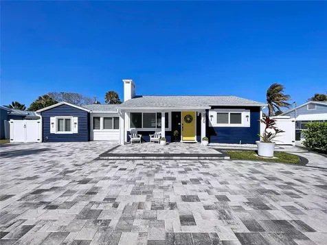 220 40th Avenue St Pete Beach FL 33706