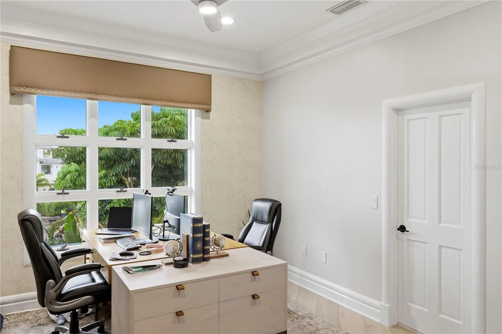 4034 Roberts Point Road Sarasota FL 34242