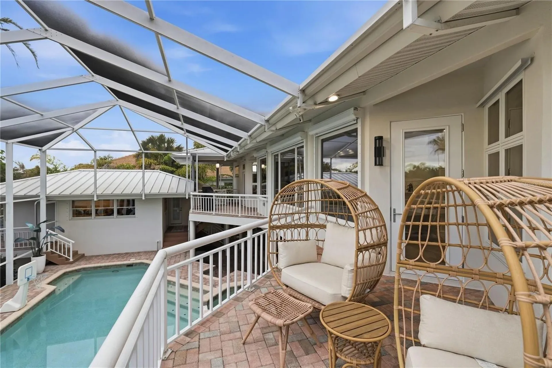 4034 Roberts Point Road Sarasota FL 34242
