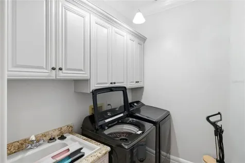 4034 Roberts Point Road Sarasota FL 34242