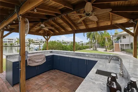 4034 Roberts Point Road Sarasota FL 34242