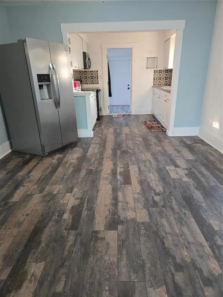 1034 16th Avenue S St Petersburg FL 33705