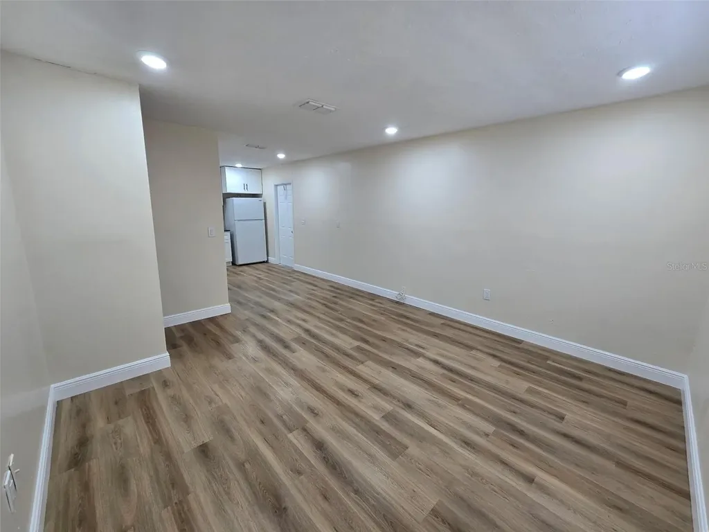 10405 N Arden Avenue Tampa FL 33612
