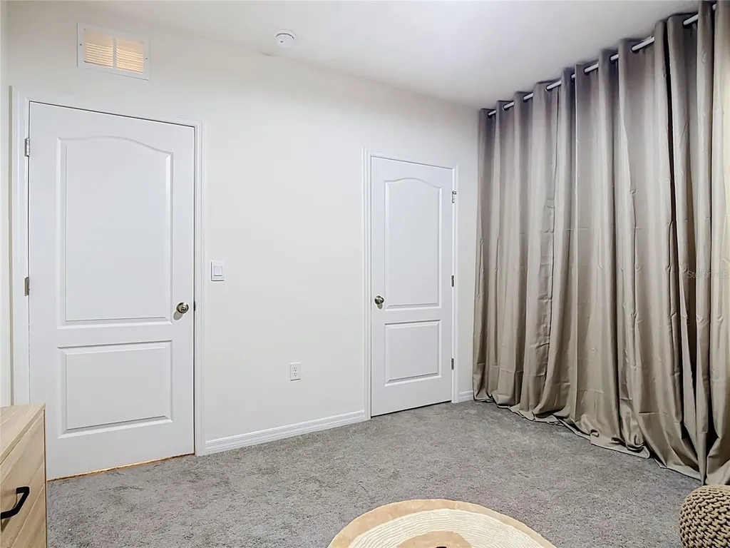 1172 Cascades Avenue Davenport FL 33837
