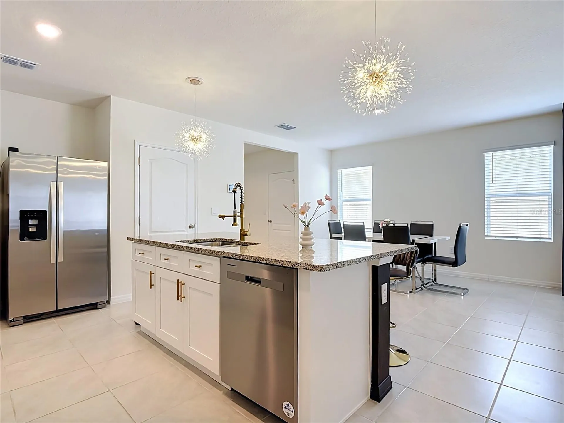 1172 Cascades Avenue Davenport FL 33837