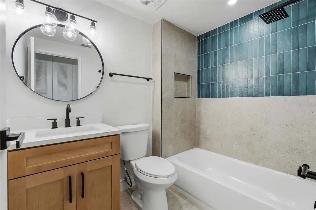 1206 Sawgrass Court Oldsmar FL 34677