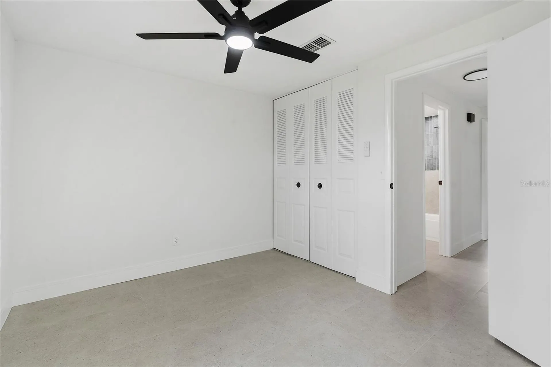 1206 Sawgrass Court Oldsmar FL 34677