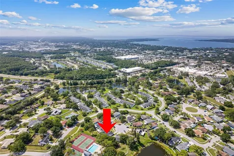 1206 Sawgrass Court Oldsmar FL 34677