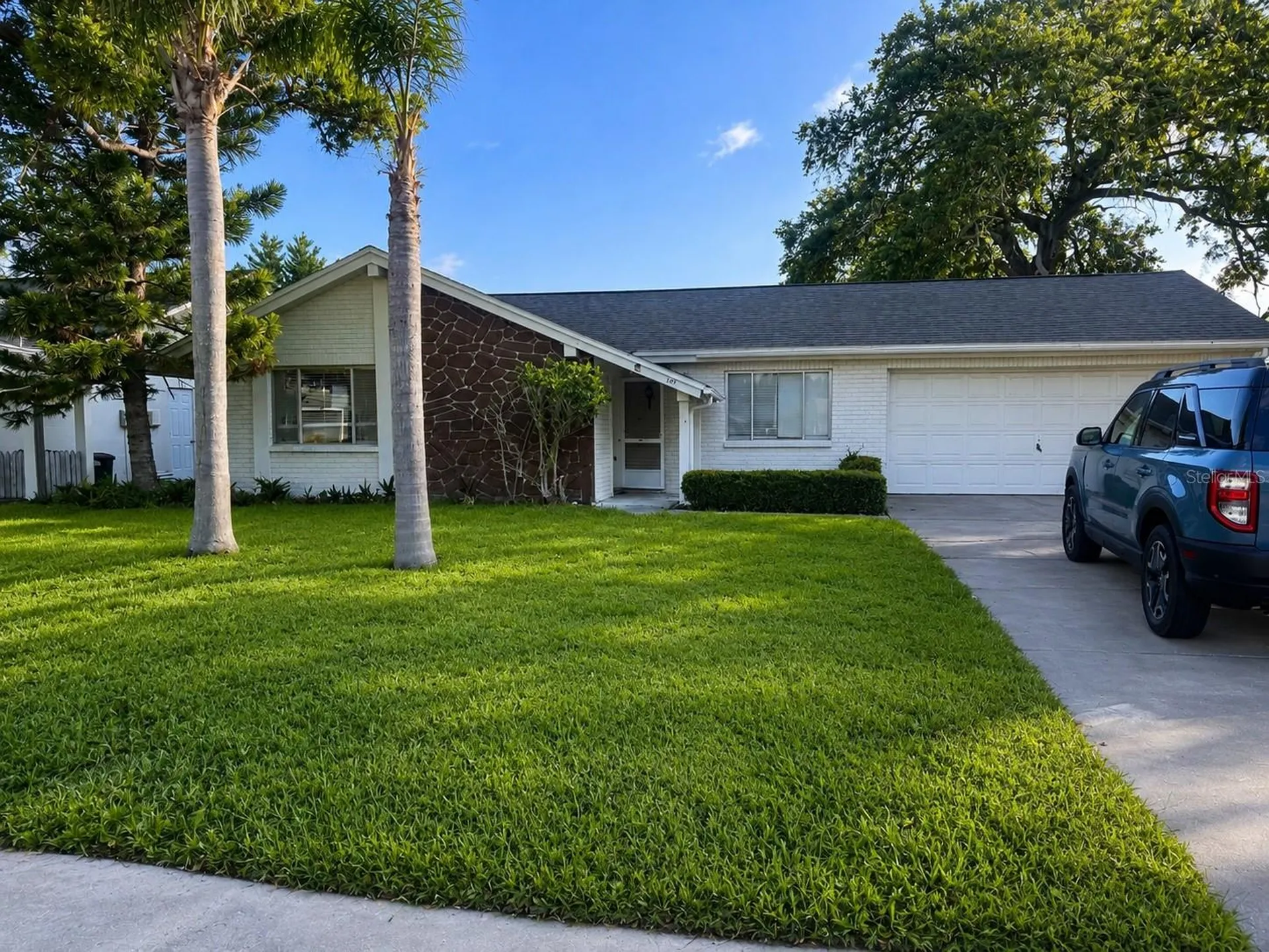 8213 Split Rail Lane Hudson FL 34667