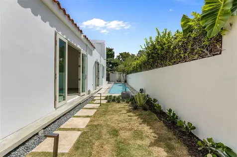 2165 Cacique San Juan PR 00913