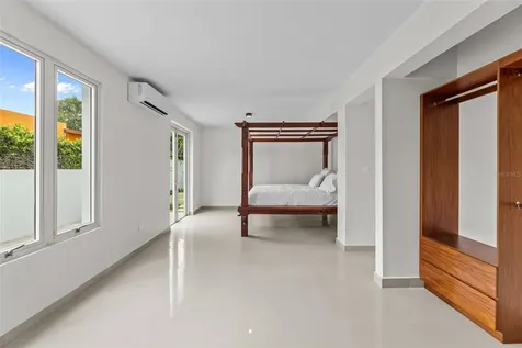 2165 Cacique San Juan PR 00913