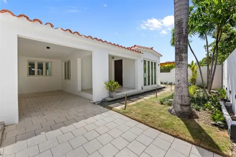 2165 Cacique San Juan PR 00913