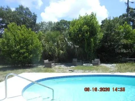 1109 Rosery Road NE Largo FL 33770