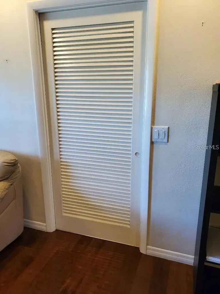1637 Whitewood Drive Clearwater FL 33756