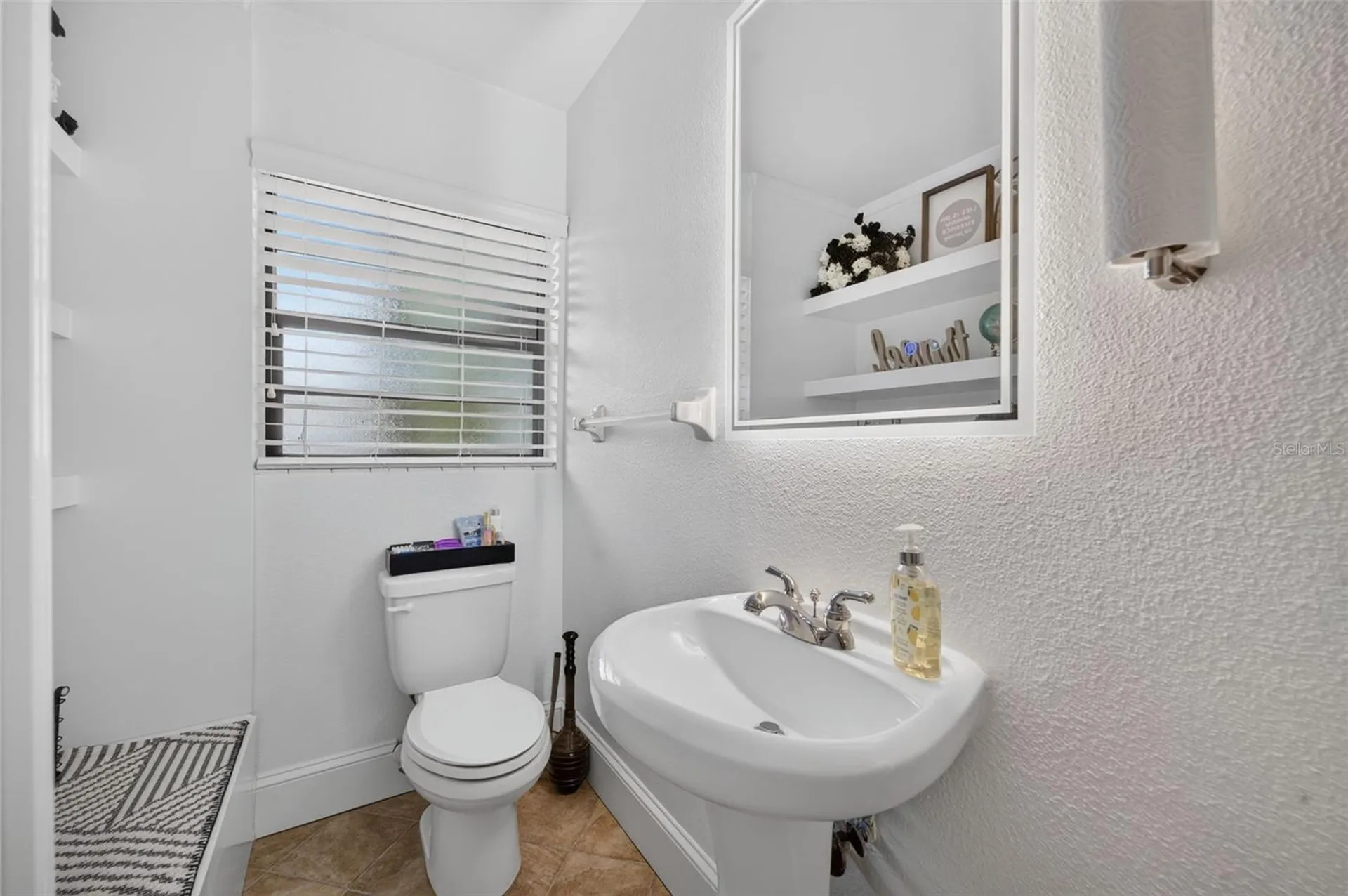 229 Pasadena Place Orlando FL 32803