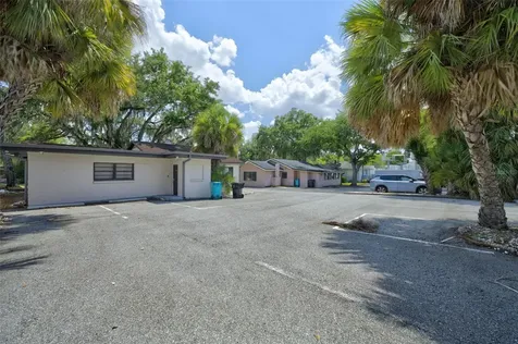 229 Pasadena Place Orlando FL 32803
