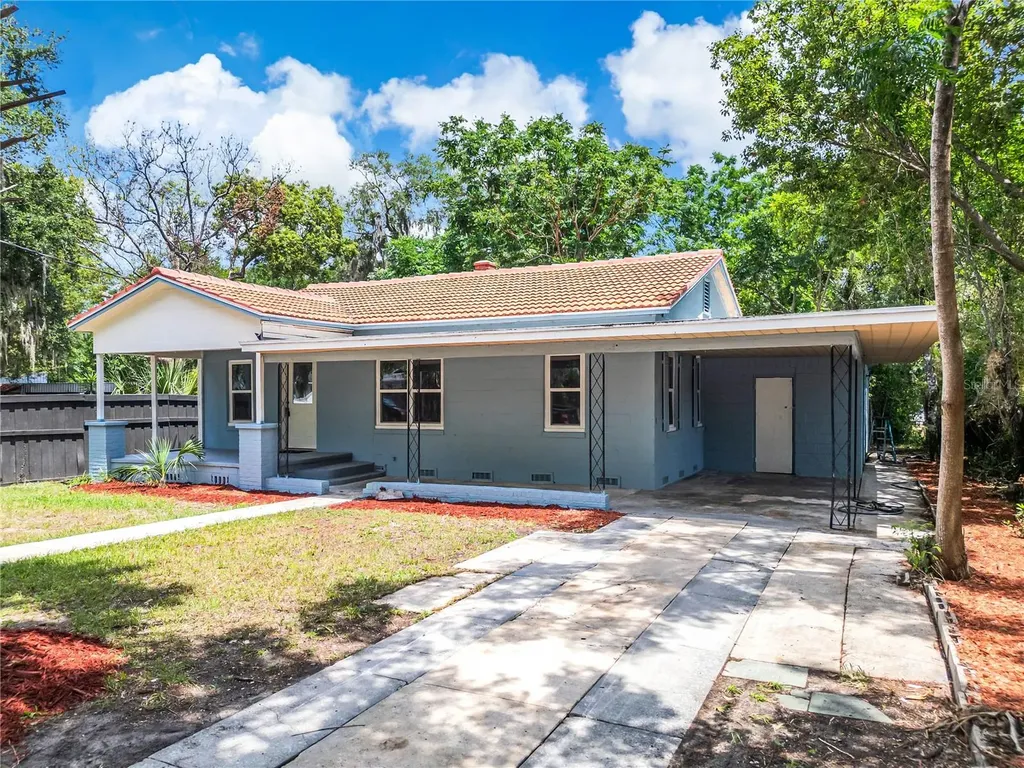1504 W Line Street Leesburg FL 34748