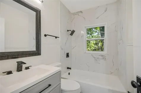1504 W Line Street Leesburg FL 34748