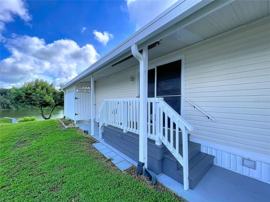 2055 S Floral Avenue Bartow FL 33830