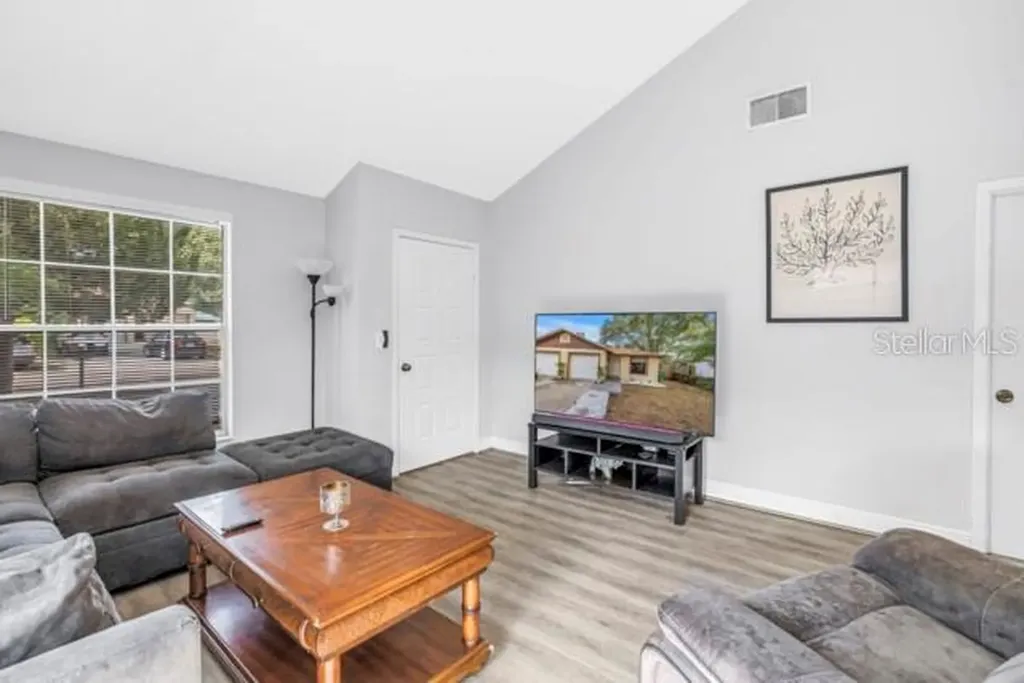 2672 Megan Court Palm Harbor FL 34684