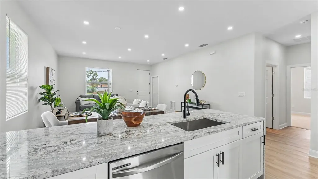 1305 E Parker Street Lakeland FL 33801