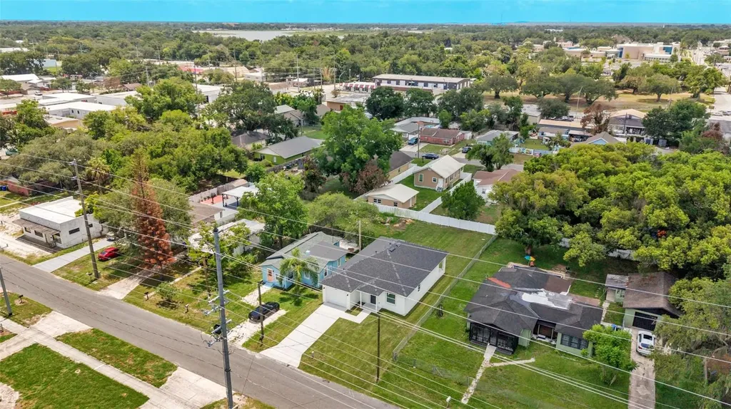 1305 E Parker Street Lakeland FL 33801