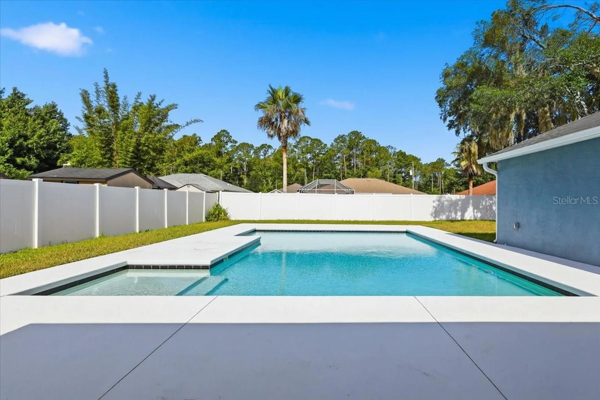 41 Zephyr Lily Trail Palm Coast FL 32164