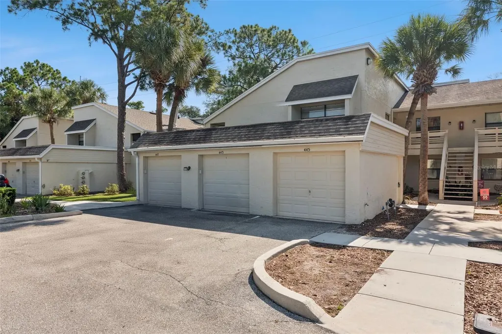 445 S Netherwood Crescent Altamonte Springs FL 32714