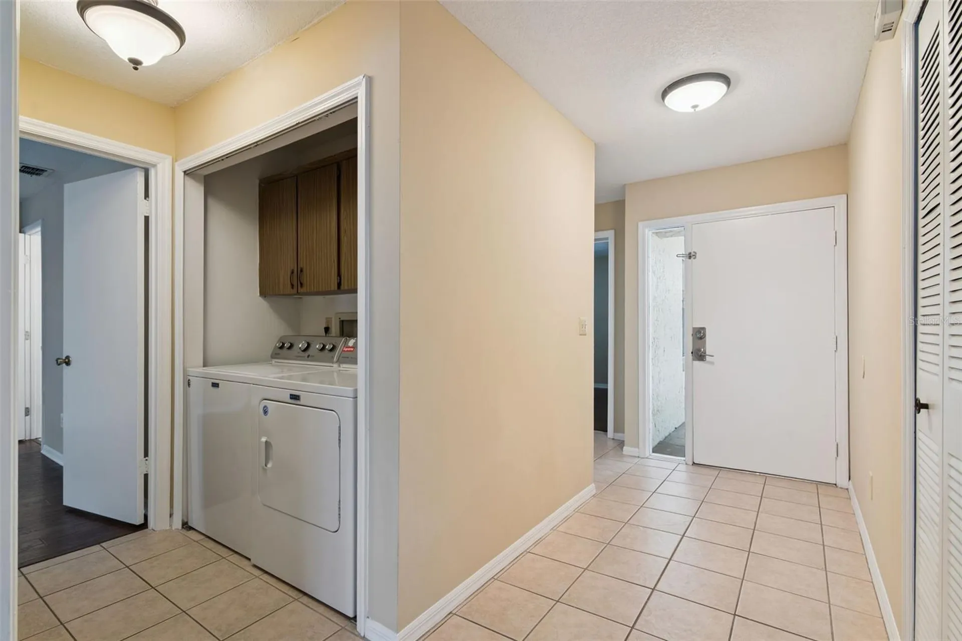 445 S Netherwood Crescent Altamonte Springs FL 32714