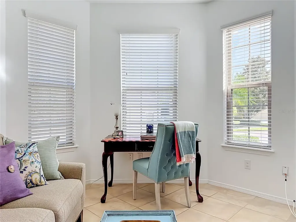 5539 Sunset Falls Drive Apollo Beach FL 33572