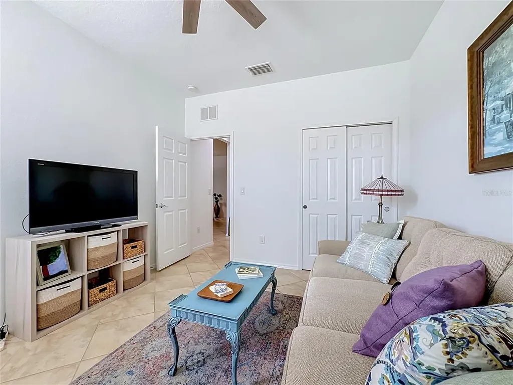 5539 Sunset Falls Drive Apollo Beach FL 33572