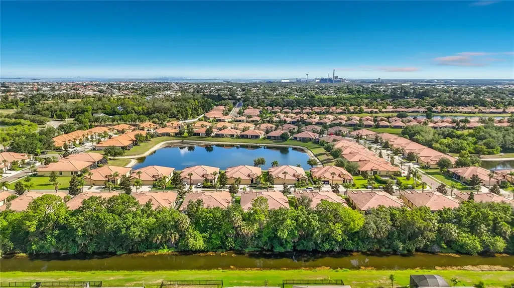5539 Sunset Falls Drive Apollo Beach FL 33572