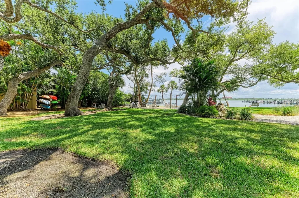 8625 Midnight Pass Road Sarasota FL 34242