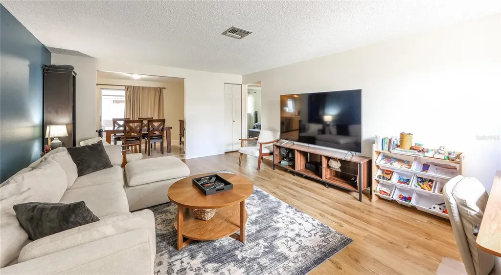 160 Meadowlark Drive Safety Harbor FL 34695