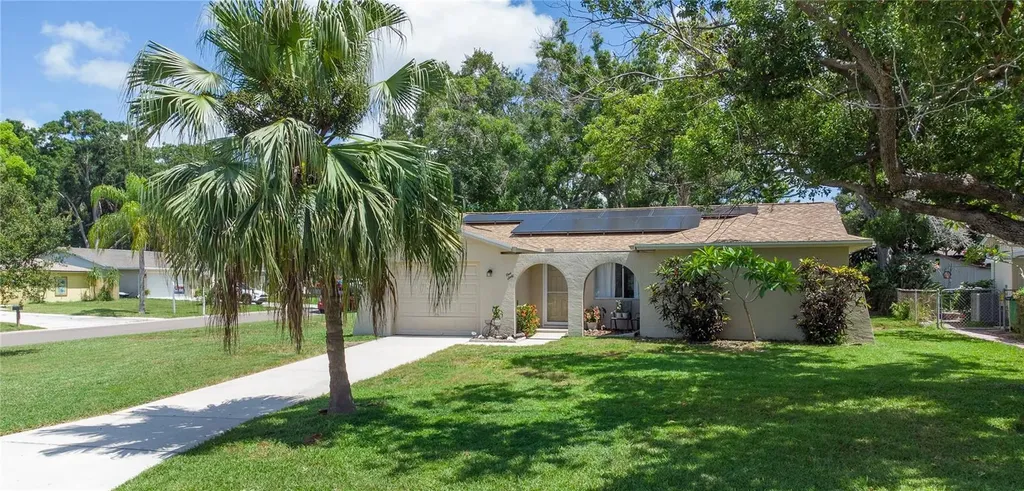160 Meadowlark Drive Safety Harbor FL 34695
