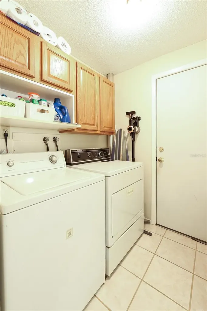 160 Meadowlark Drive Safety Harbor FL 34695