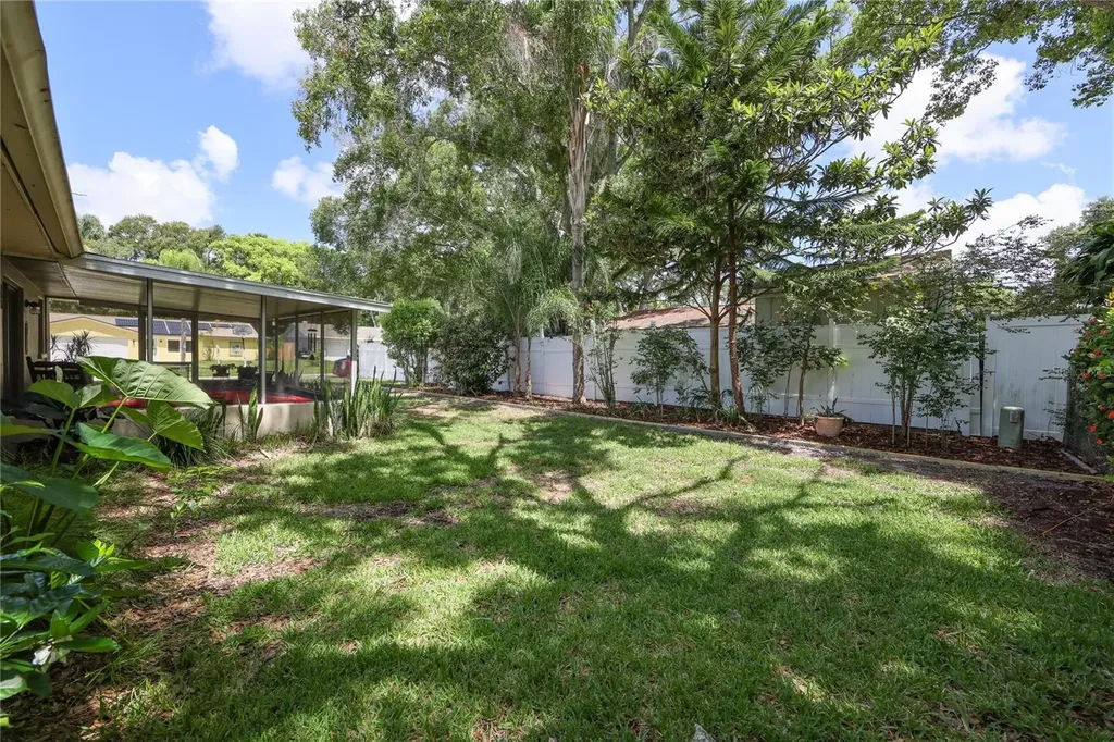 160 Meadowlark Drive Safety Harbor FL 34695