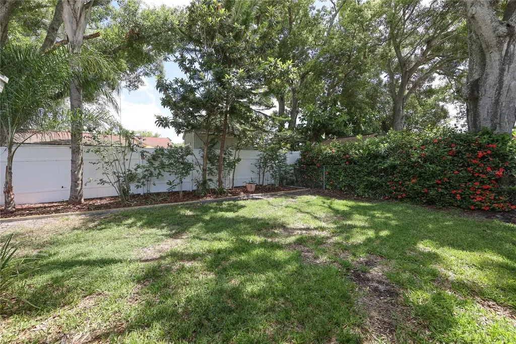 160 Meadowlark Drive Safety Harbor FL 34695