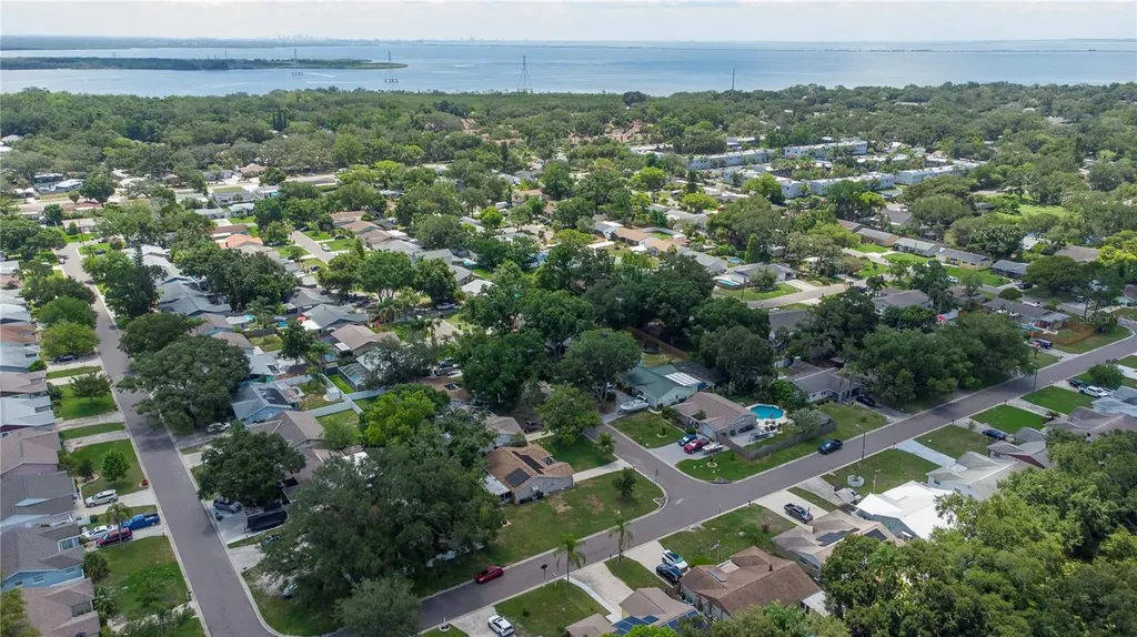 160 Meadowlark Drive Safety Harbor FL 34695