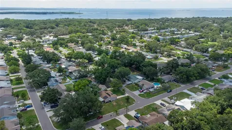 160 Meadowlark Drive Safety Harbor FL 34695