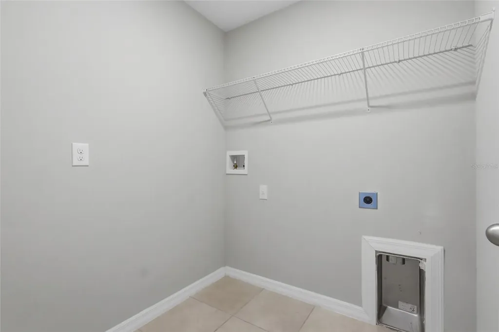 17237 White Mangrove Drive Wimauma FL 33598
