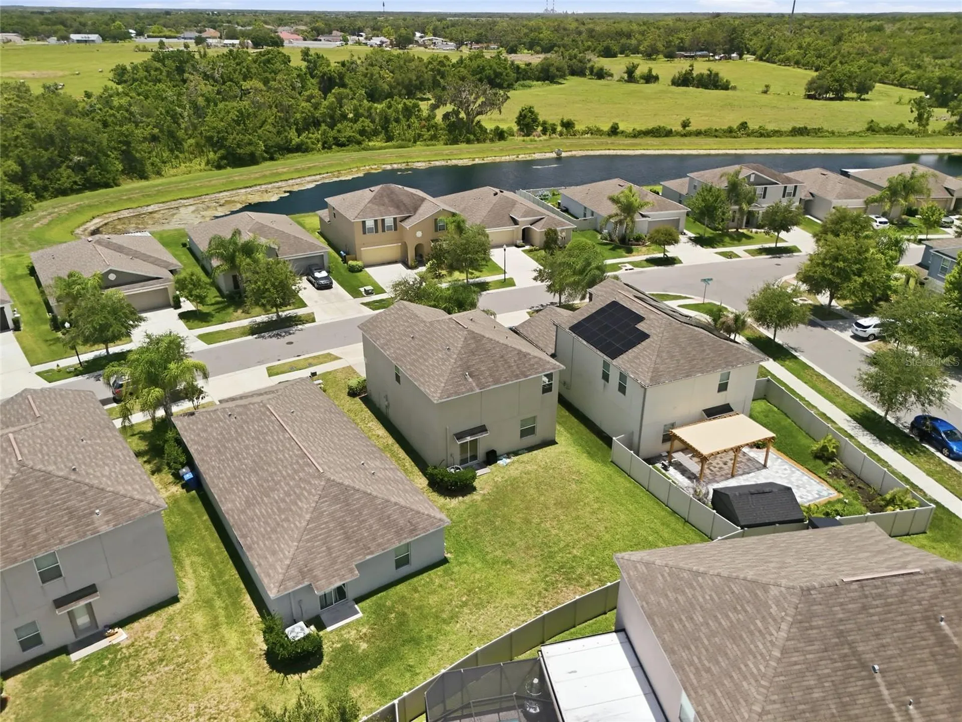 17237 White Mangrove Drive Wimauma FL 33598