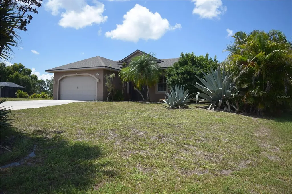 222 Rotonda Boulevard E Rotonda West FL 33947