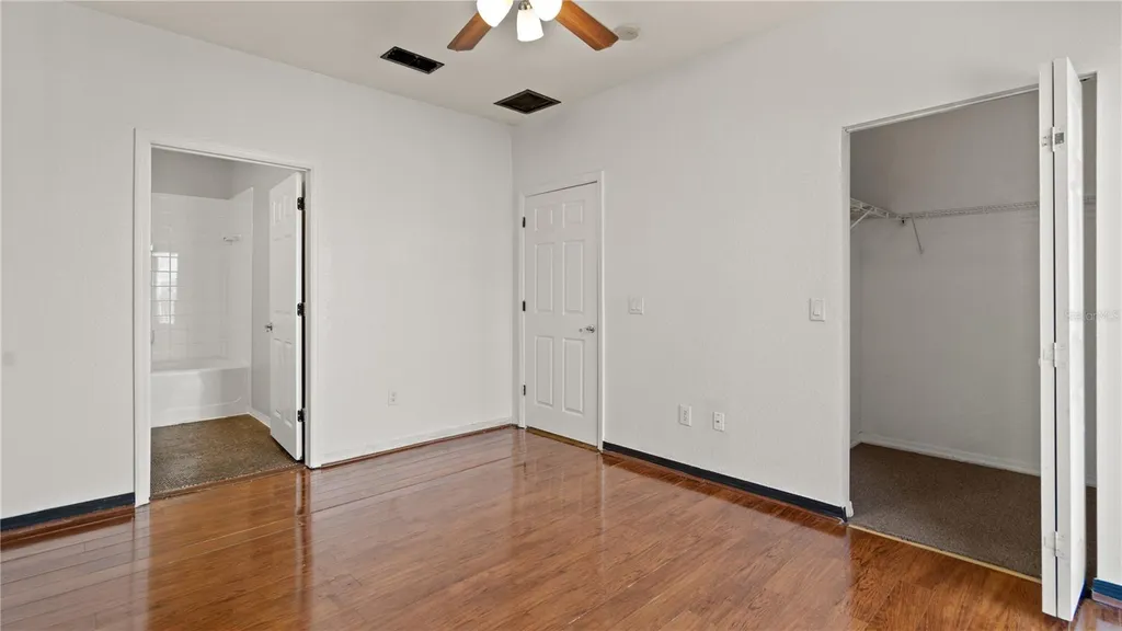 2586 Grand Central Parkway Orlando FL 32839