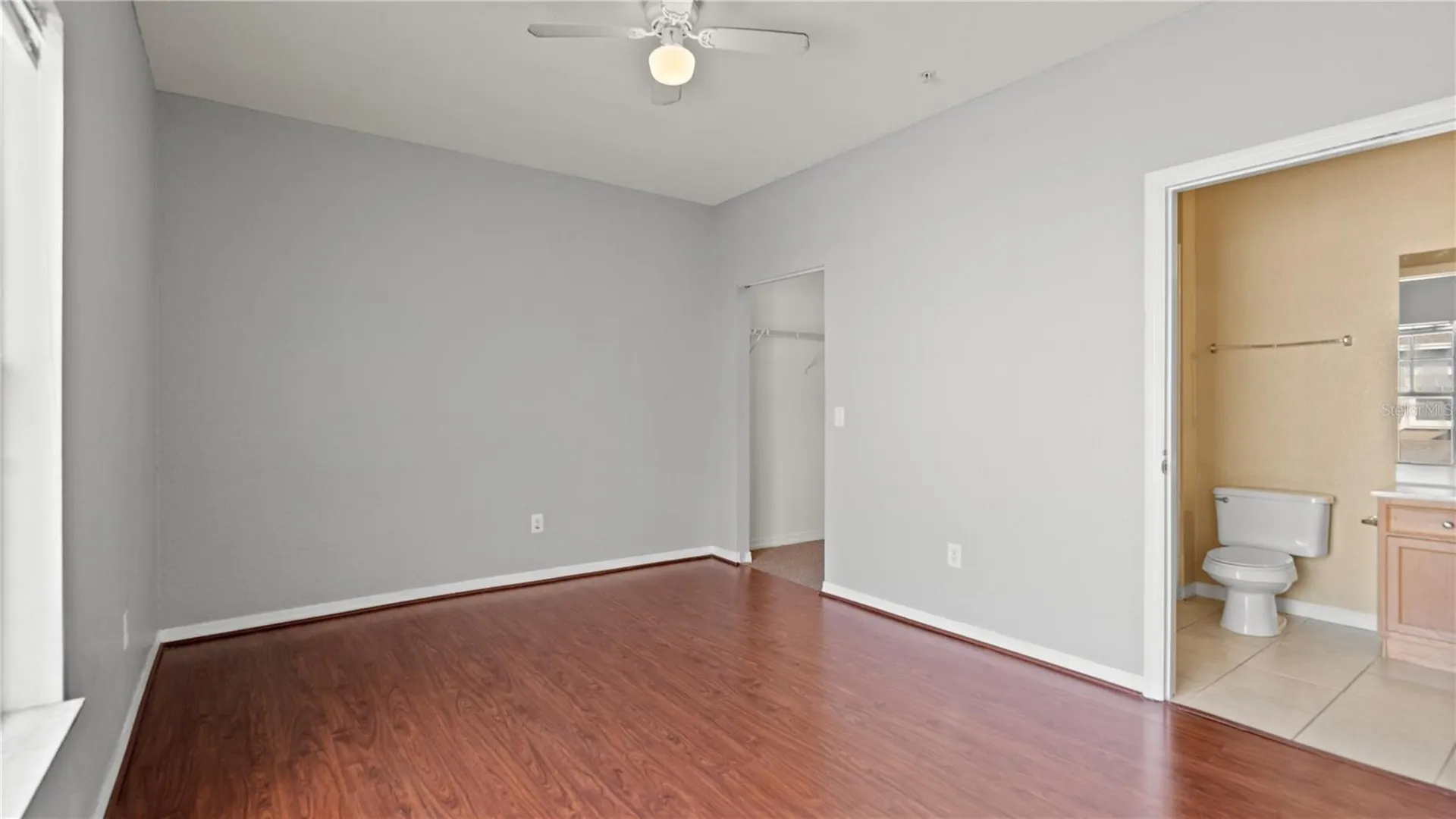 2586 Grand Central Parkway Orlando FL 32839