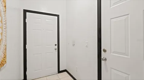 2586 Grand Central Parkway Orlando FL 32839