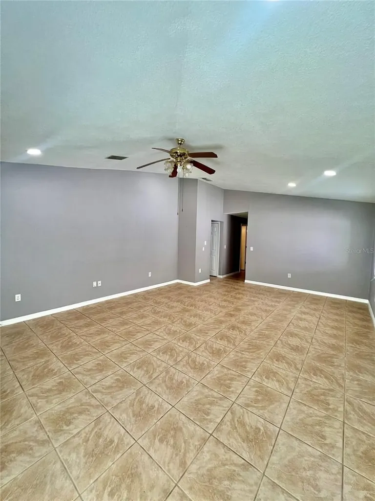 409 Abigail Road Plant City FL 33563