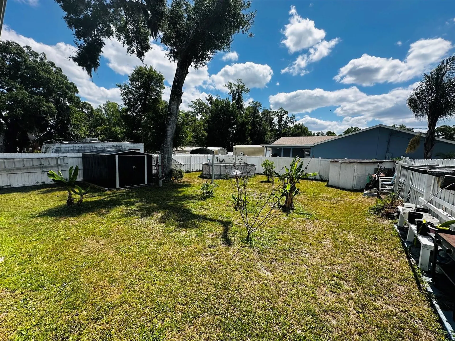 606 W Voorhis Avenue Deland FL 32720